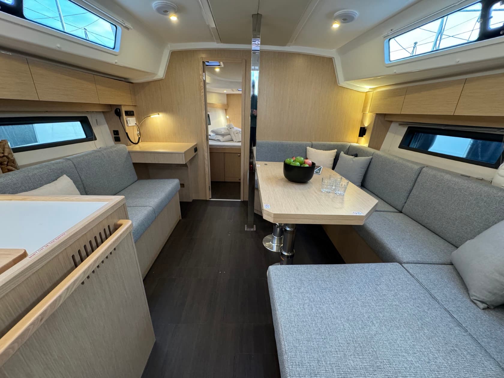 Bavaria C42 - photo 22