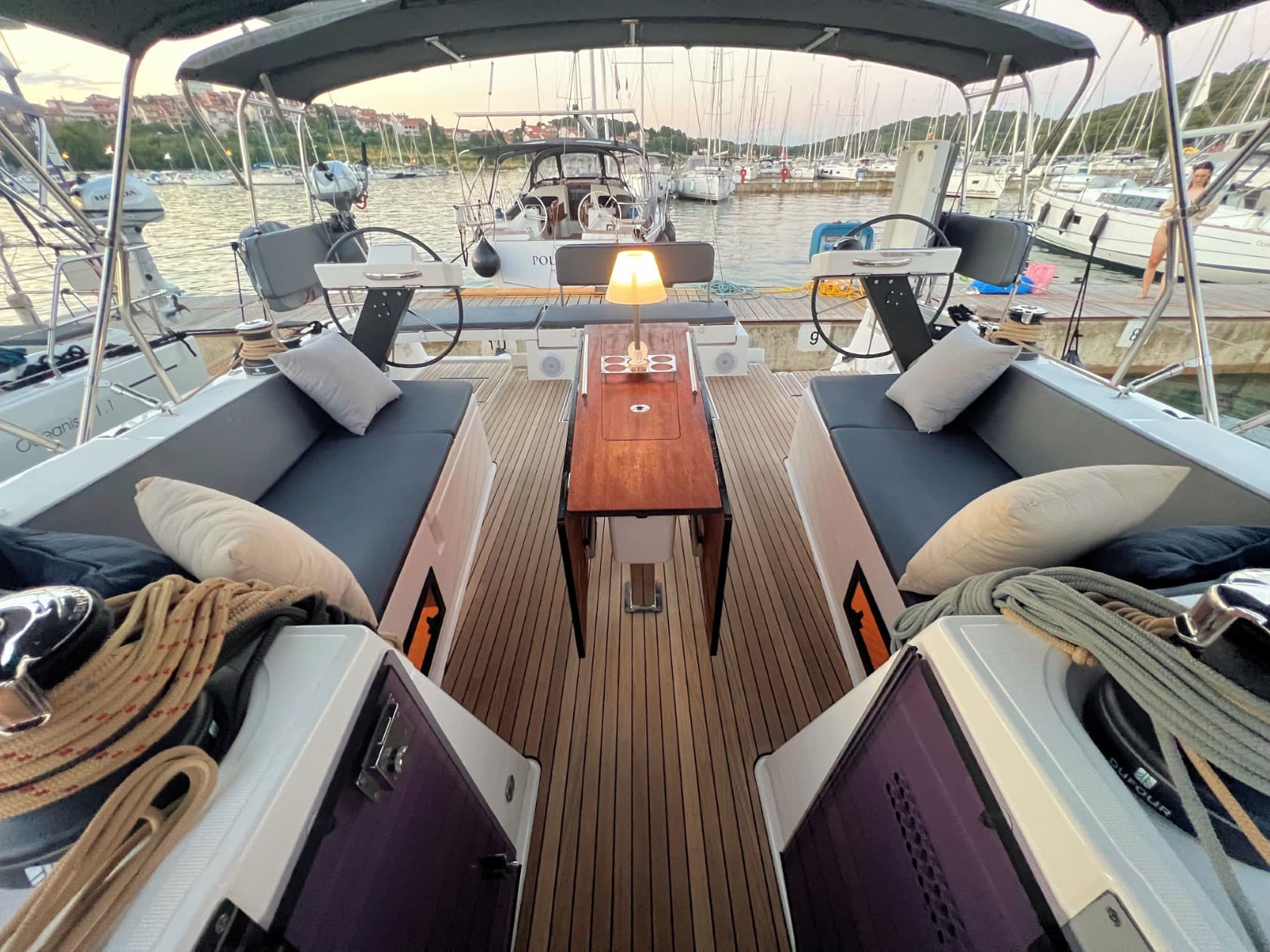 Dufour 470 - photo 34