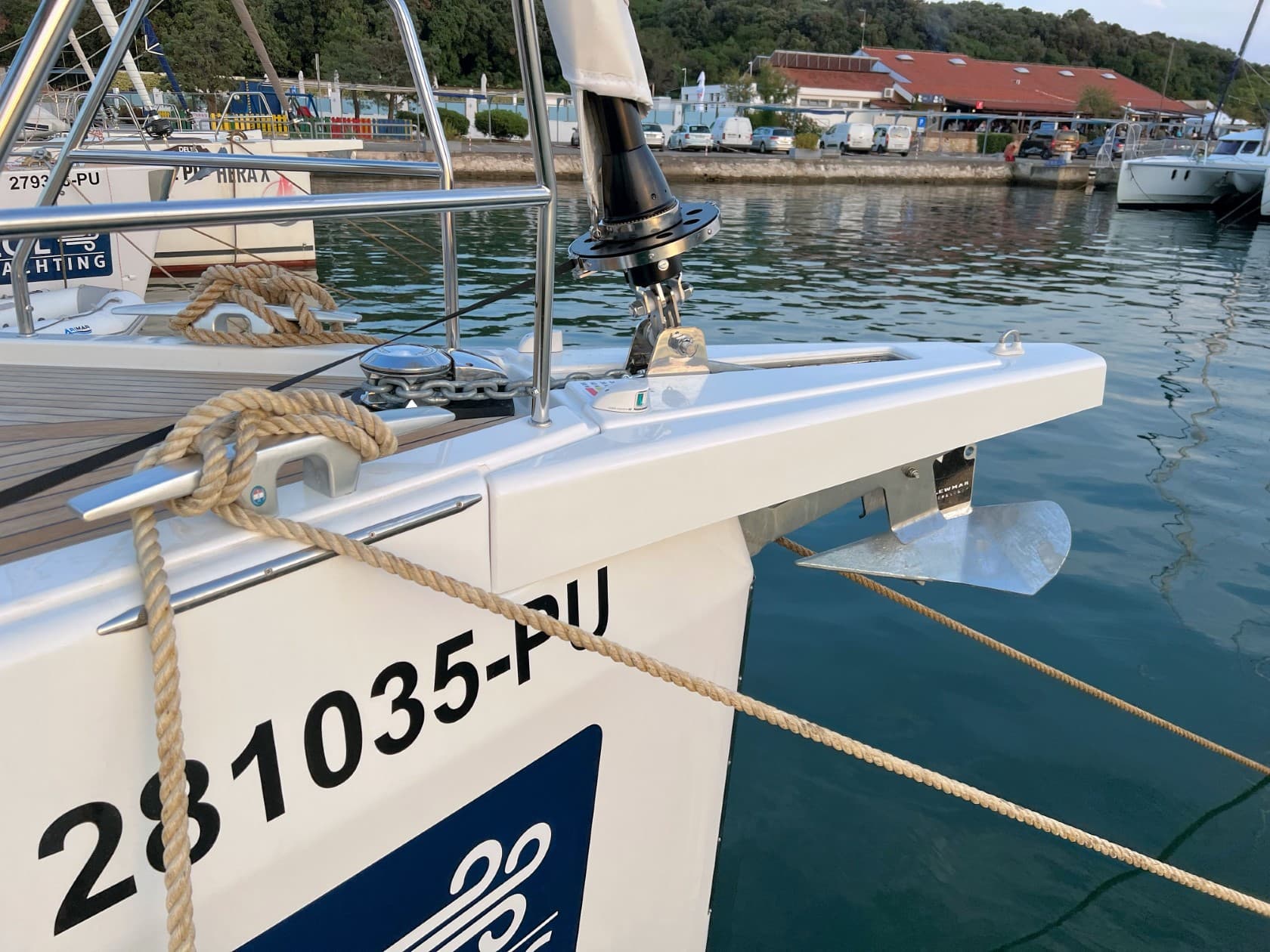 Dufour 470 - photo 45