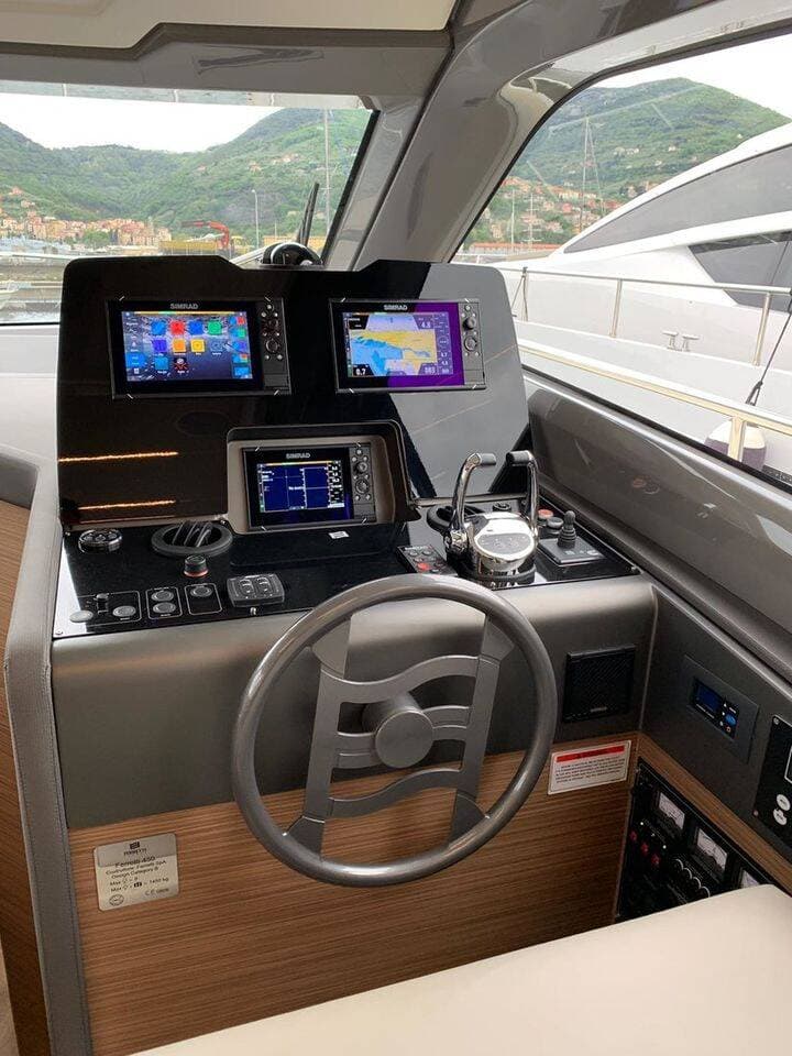 Ferretti 450 - photo 4