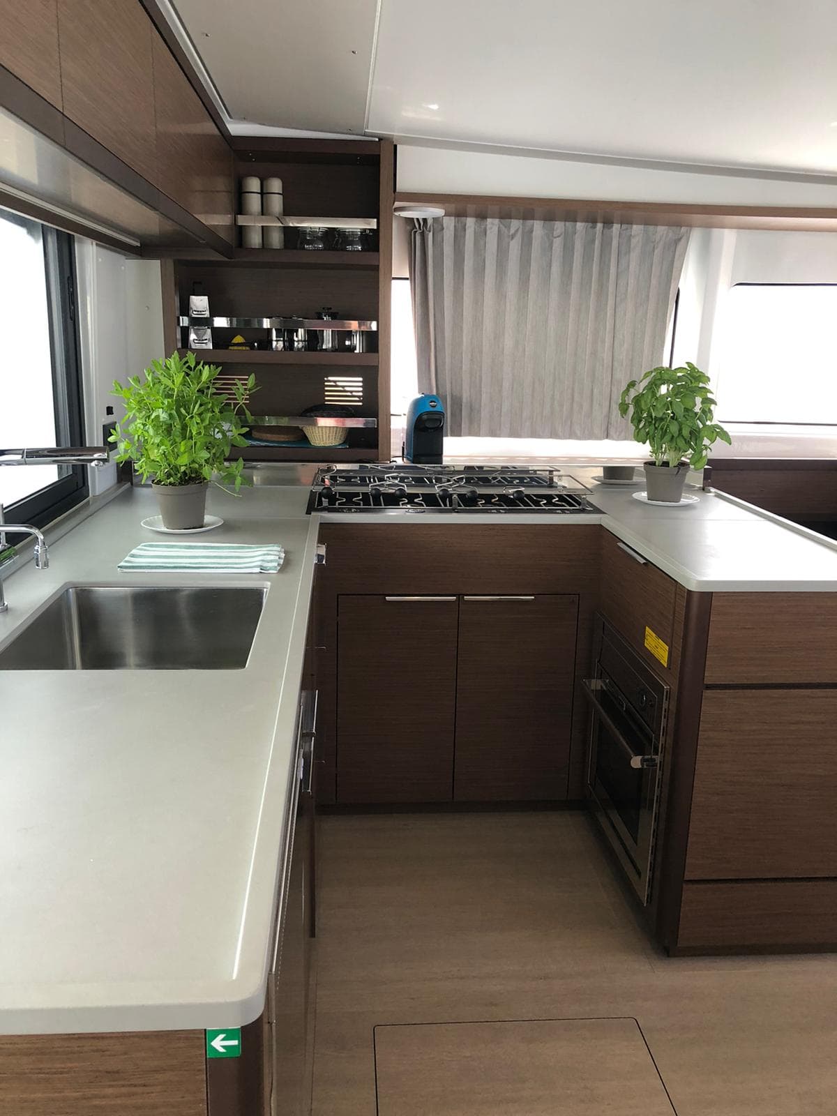 Lagoon 46  - photo 19