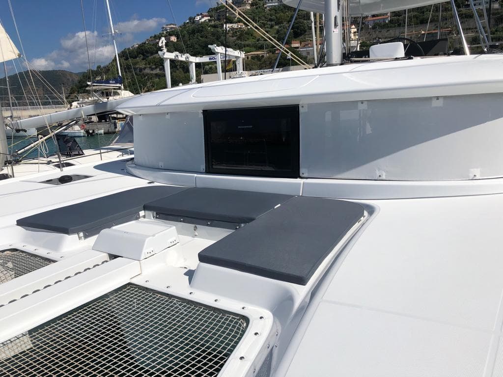 Lagoon 46  - photo 18