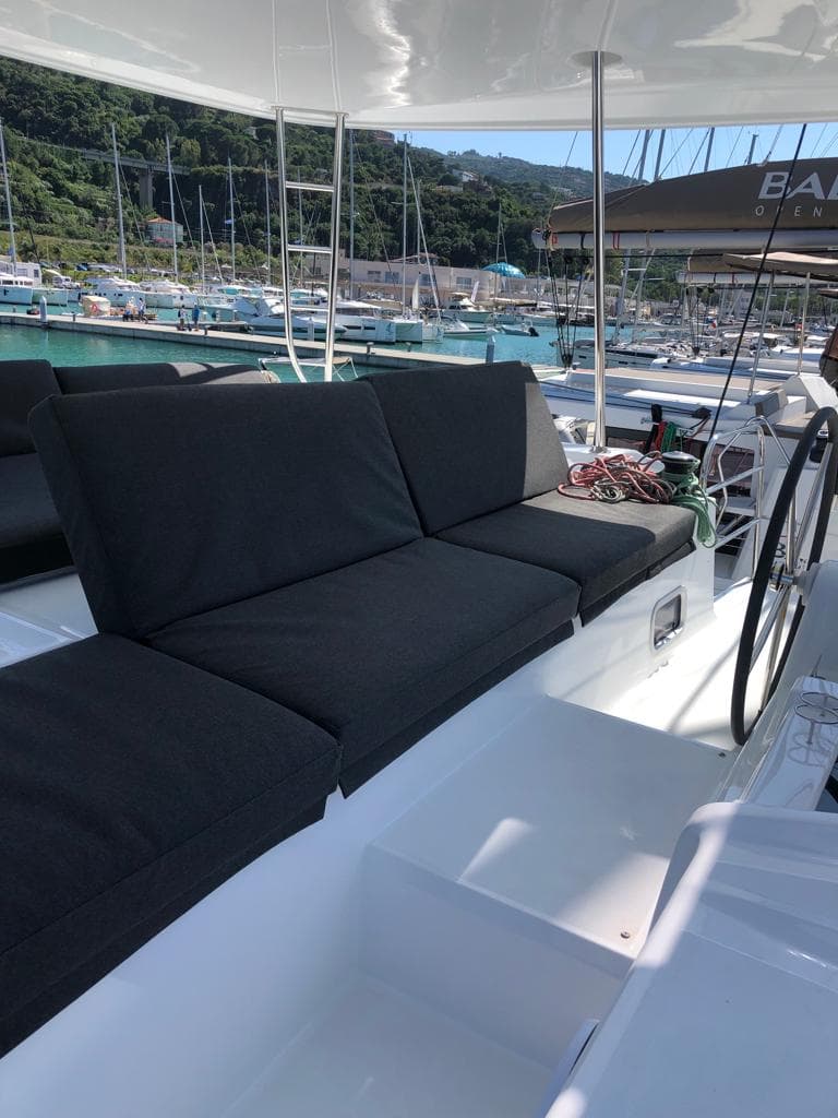 Lagoon 46  - photo 28