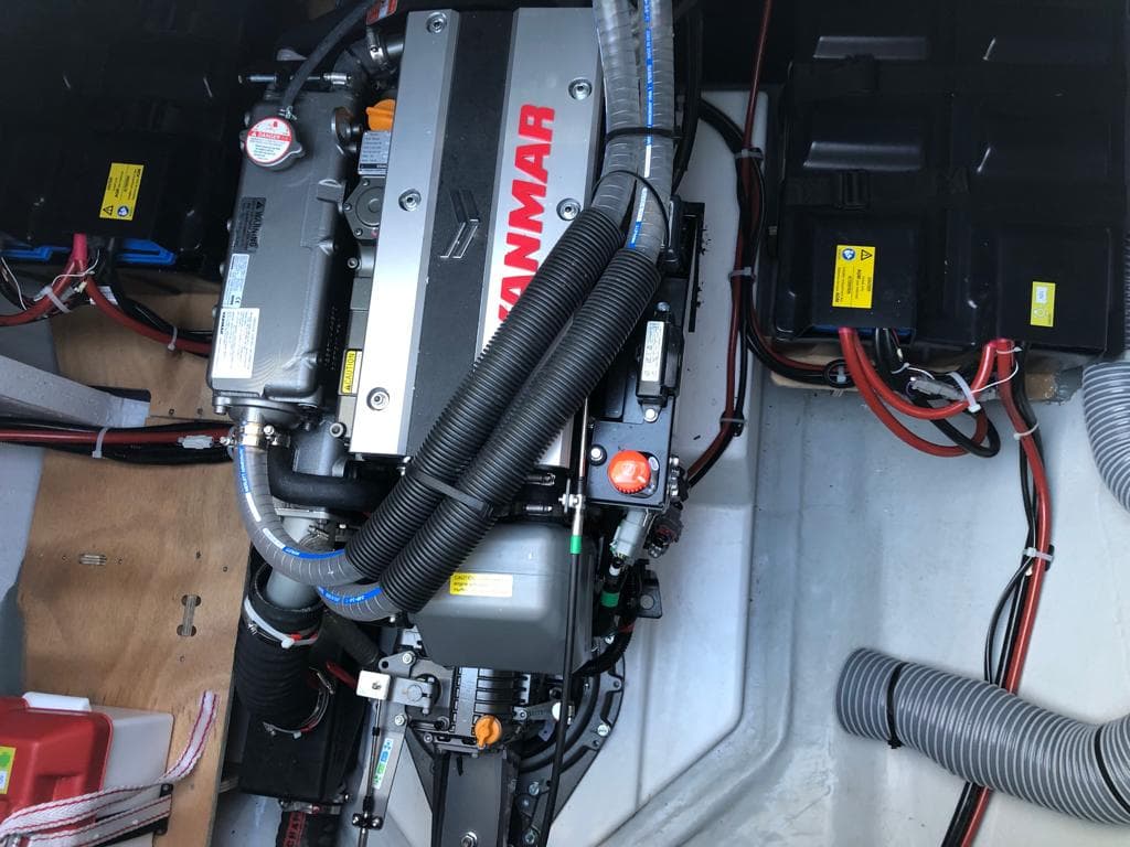 Lagoon 46  - photo 11