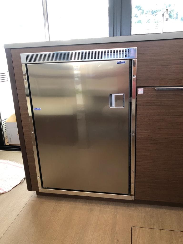 Lagoon 46  - photo 22