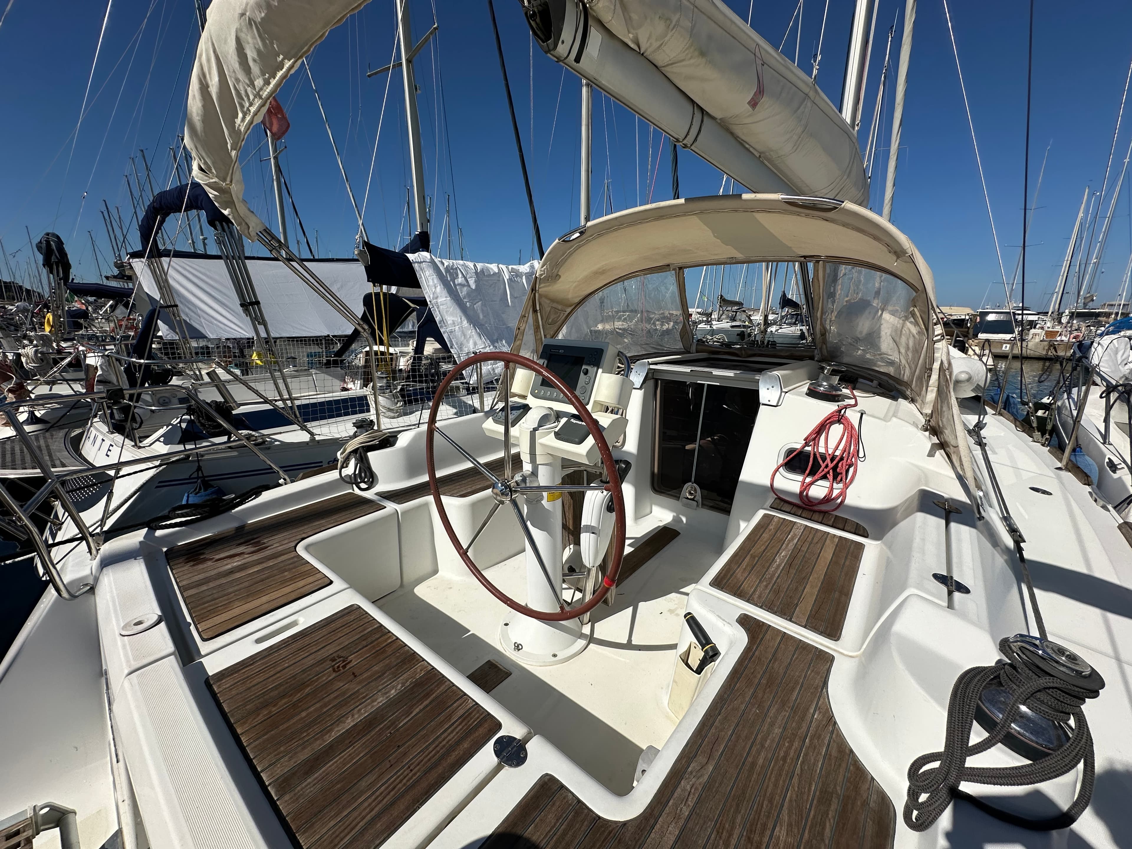 Oceanis 34 - photo 8
