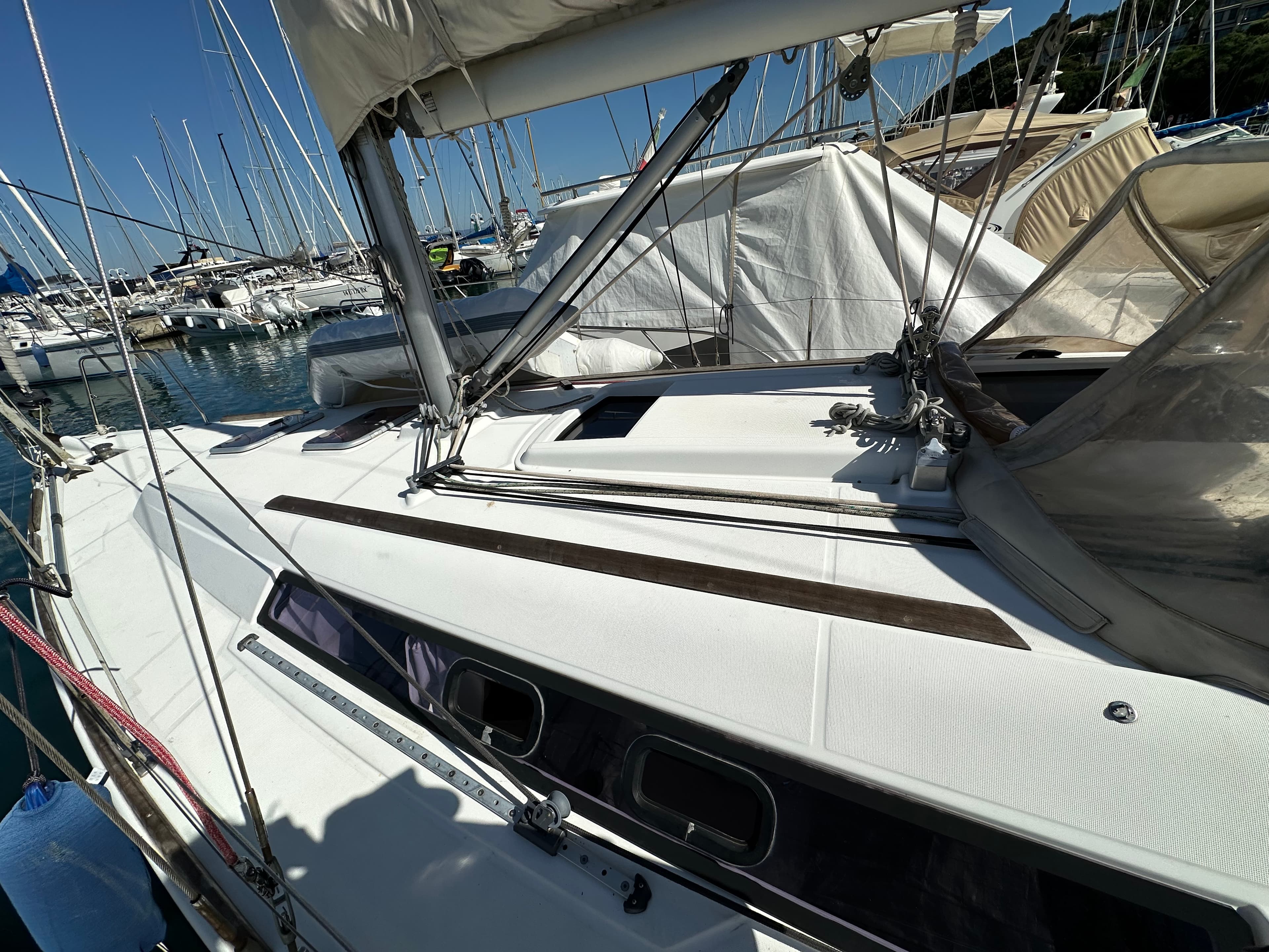 Oceanis 34 - photo 10
