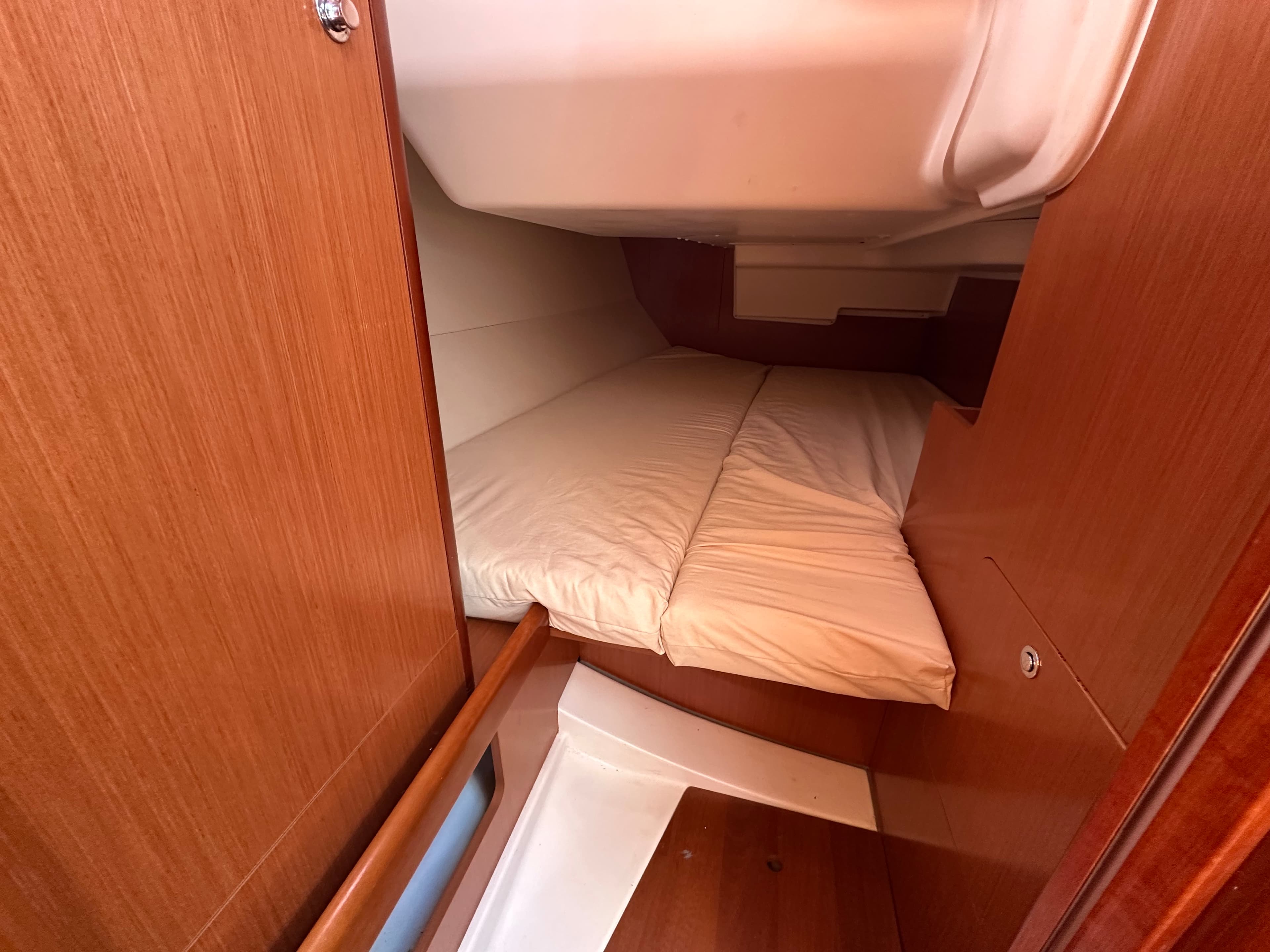 Oceanis 34 - photo 23