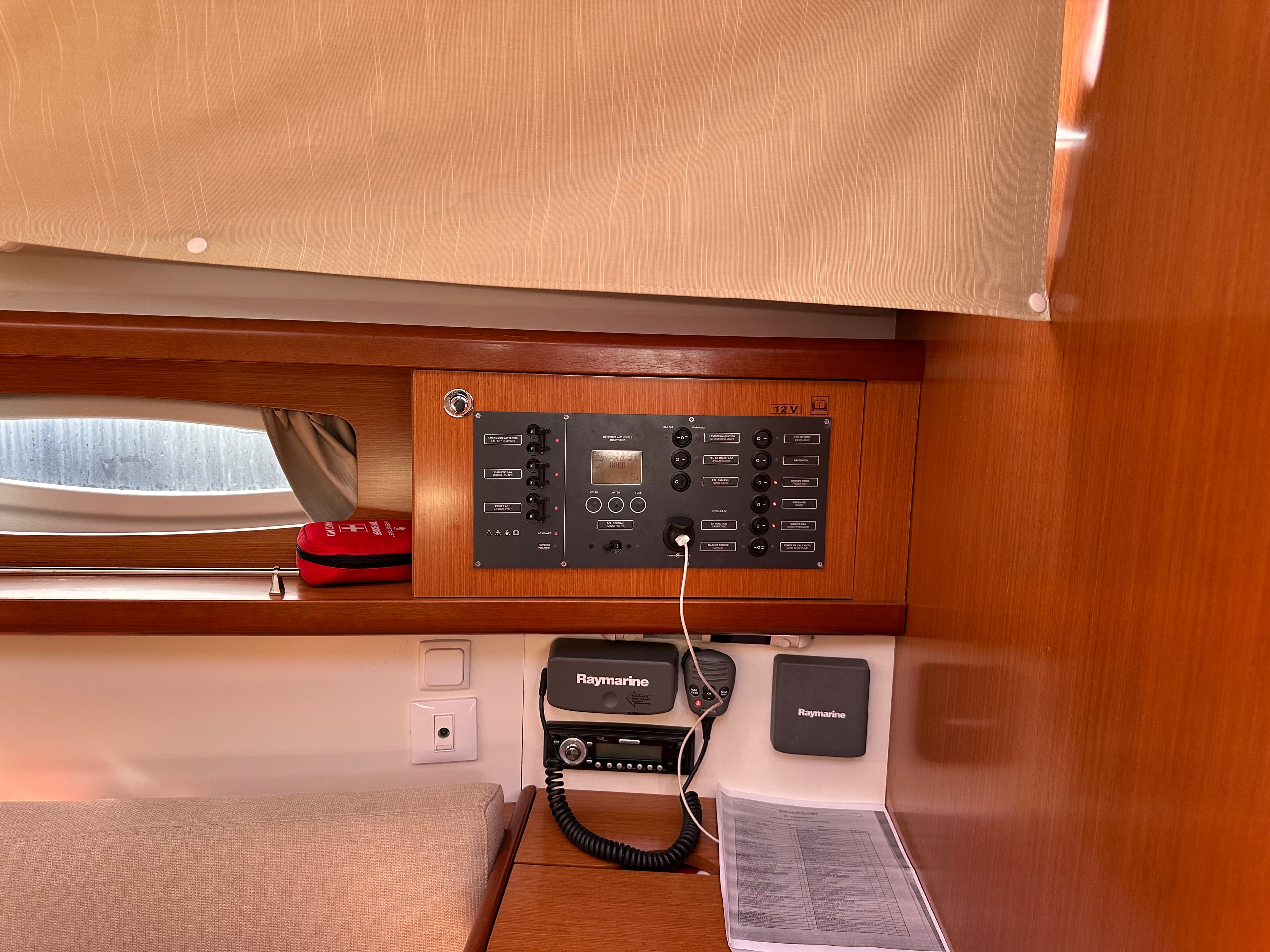 Oceanis 34 - photo 27