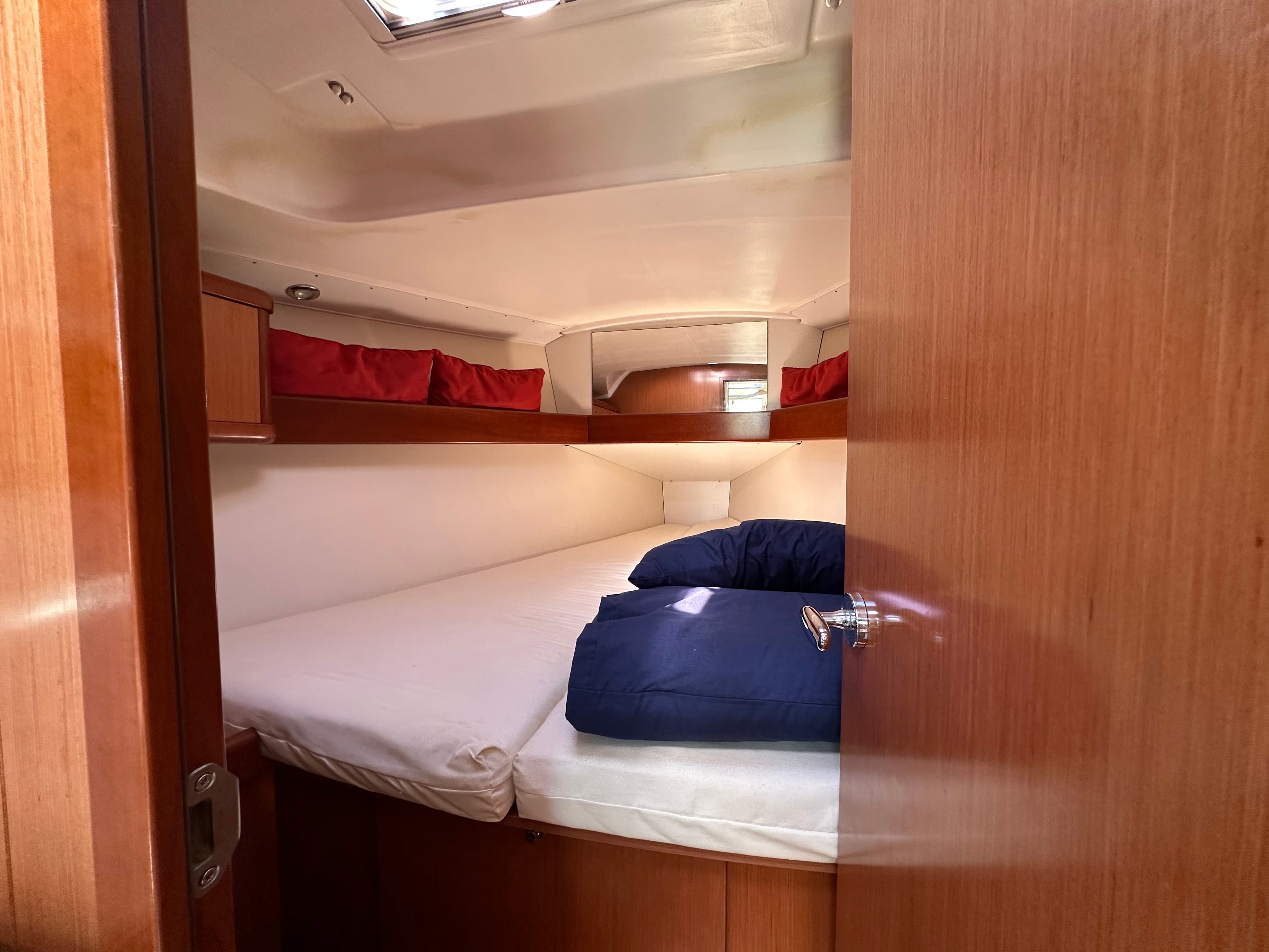 Oceanis 34 - photo 15