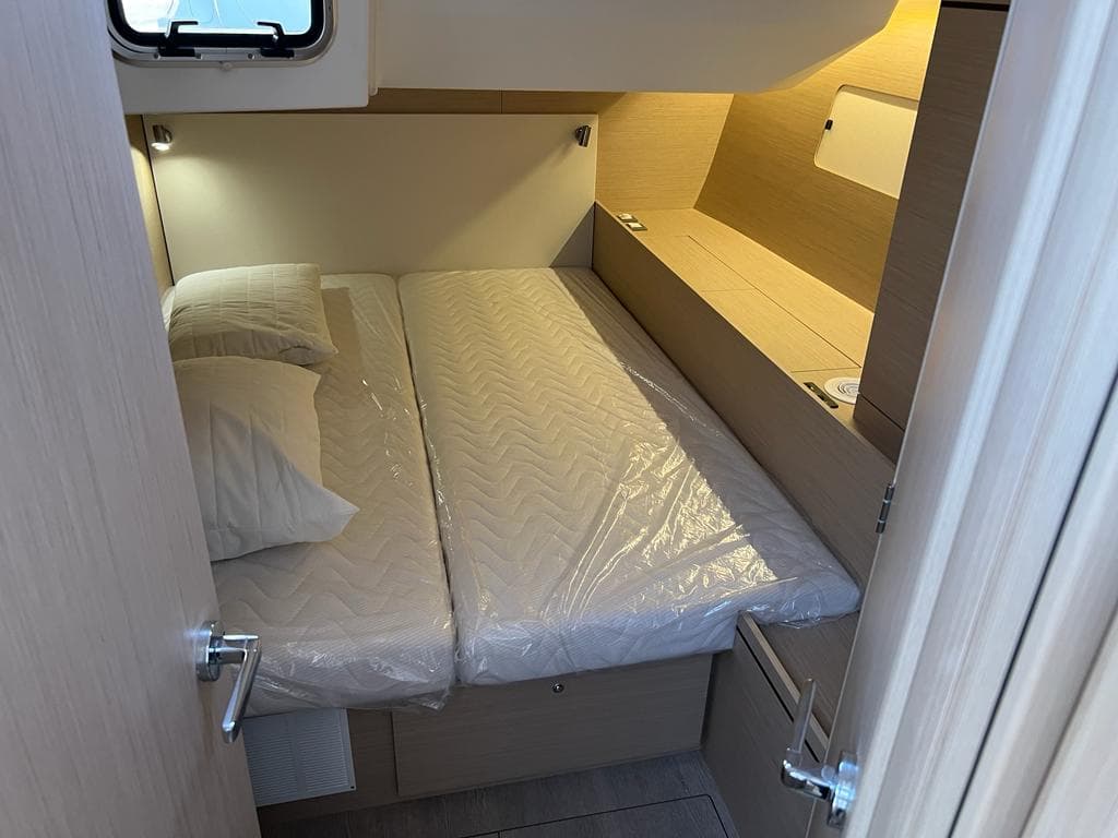 Oceanis 51.1 - photo 19