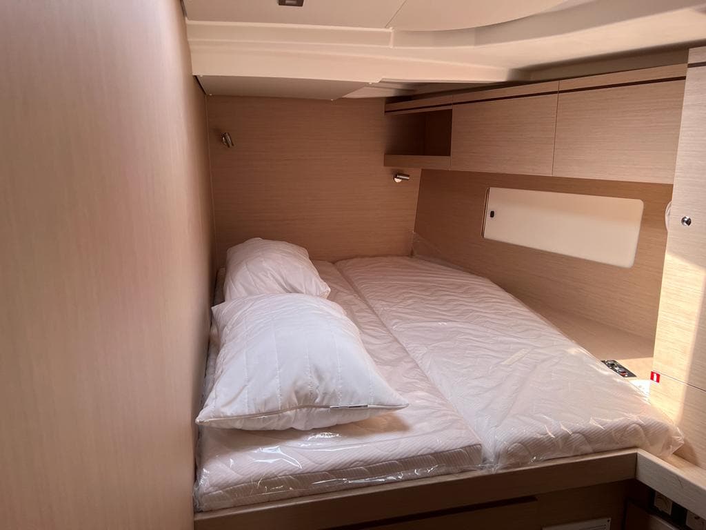 Oceanis 51.1 - photo 6