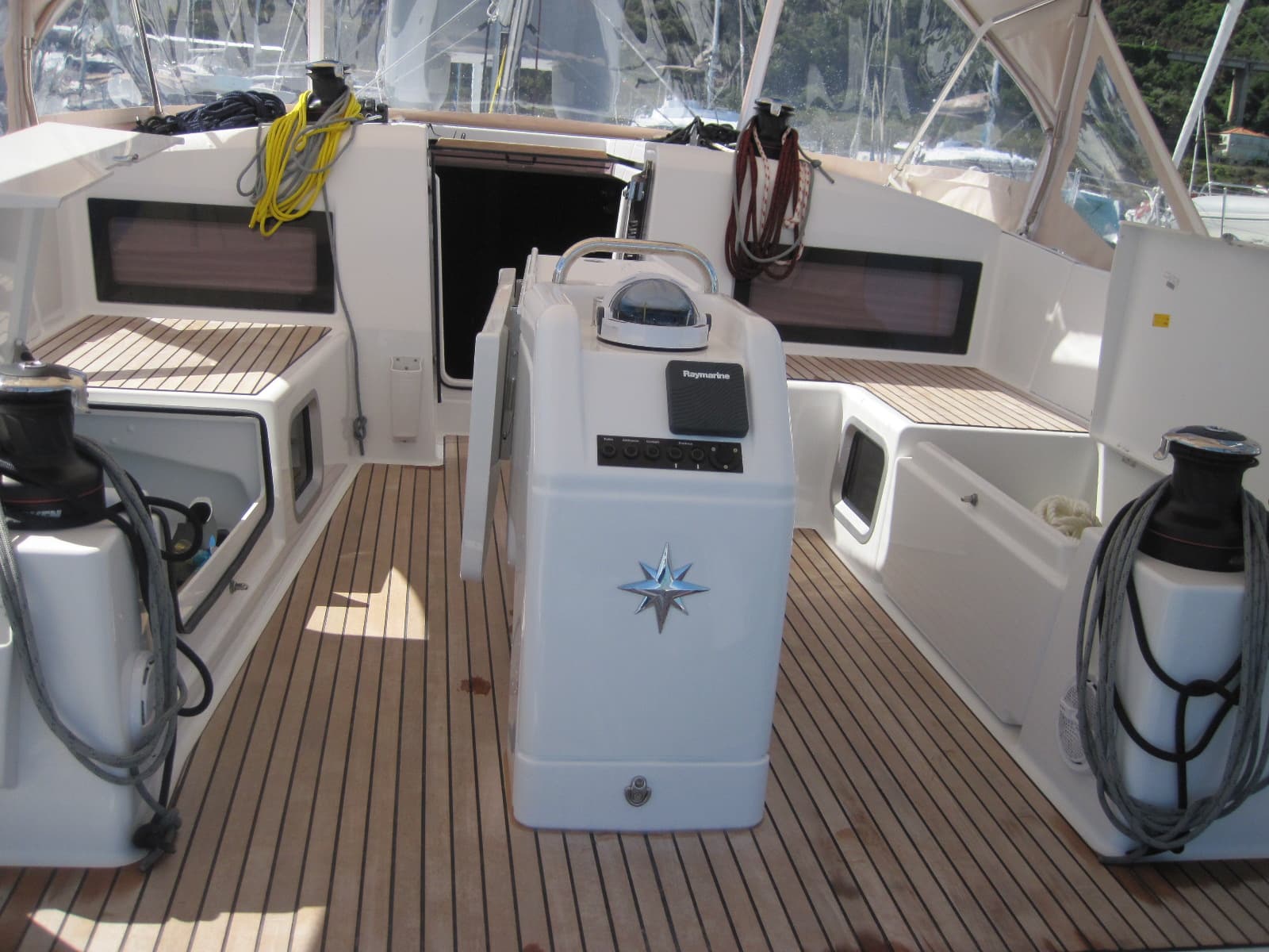 Sun Odyssey 490 - photo 10