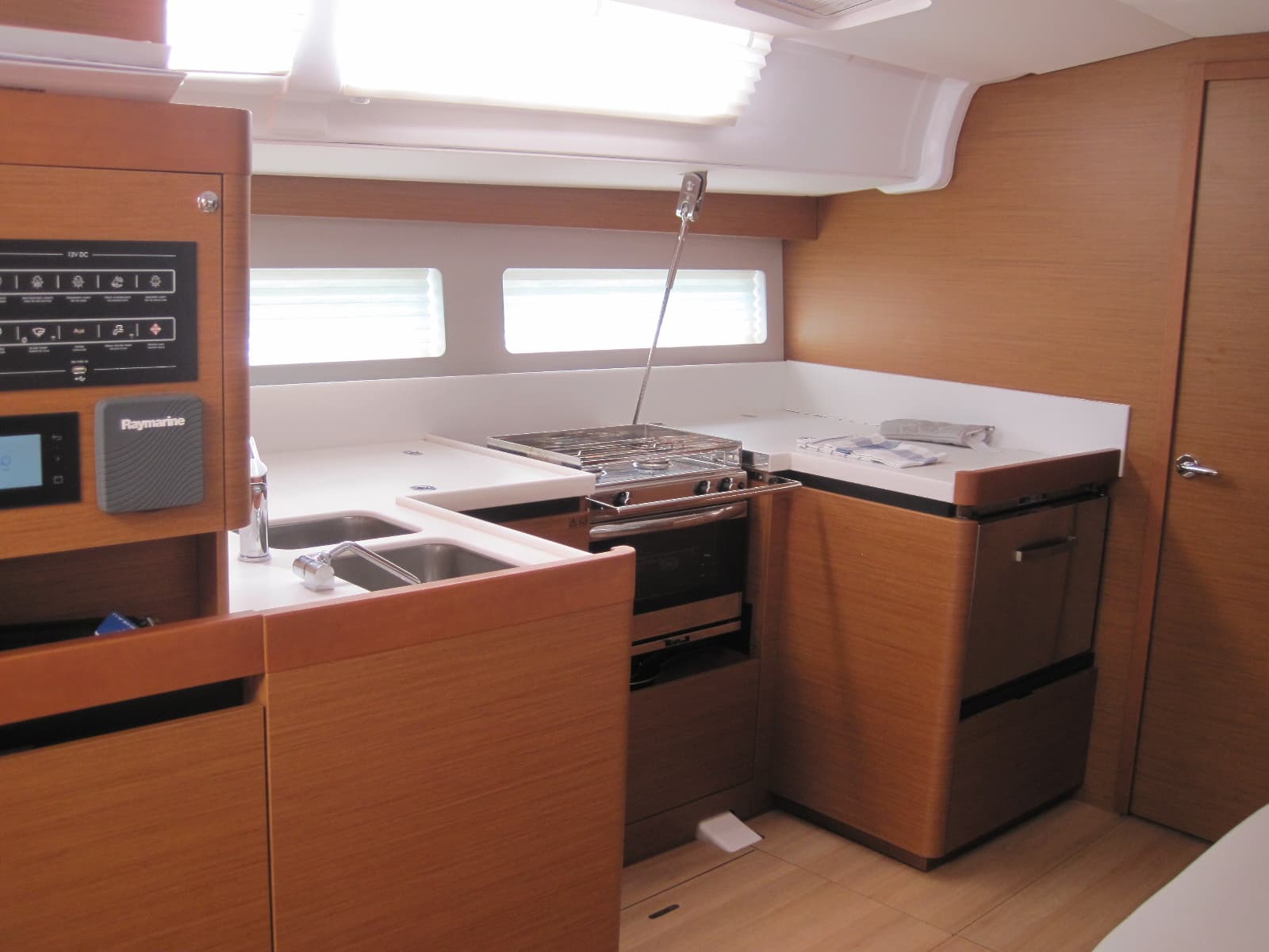 Sun Odyssey 490 - photo 19