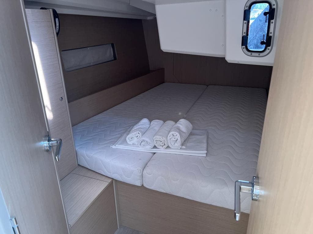 Oceanis 40.1 - photo 28