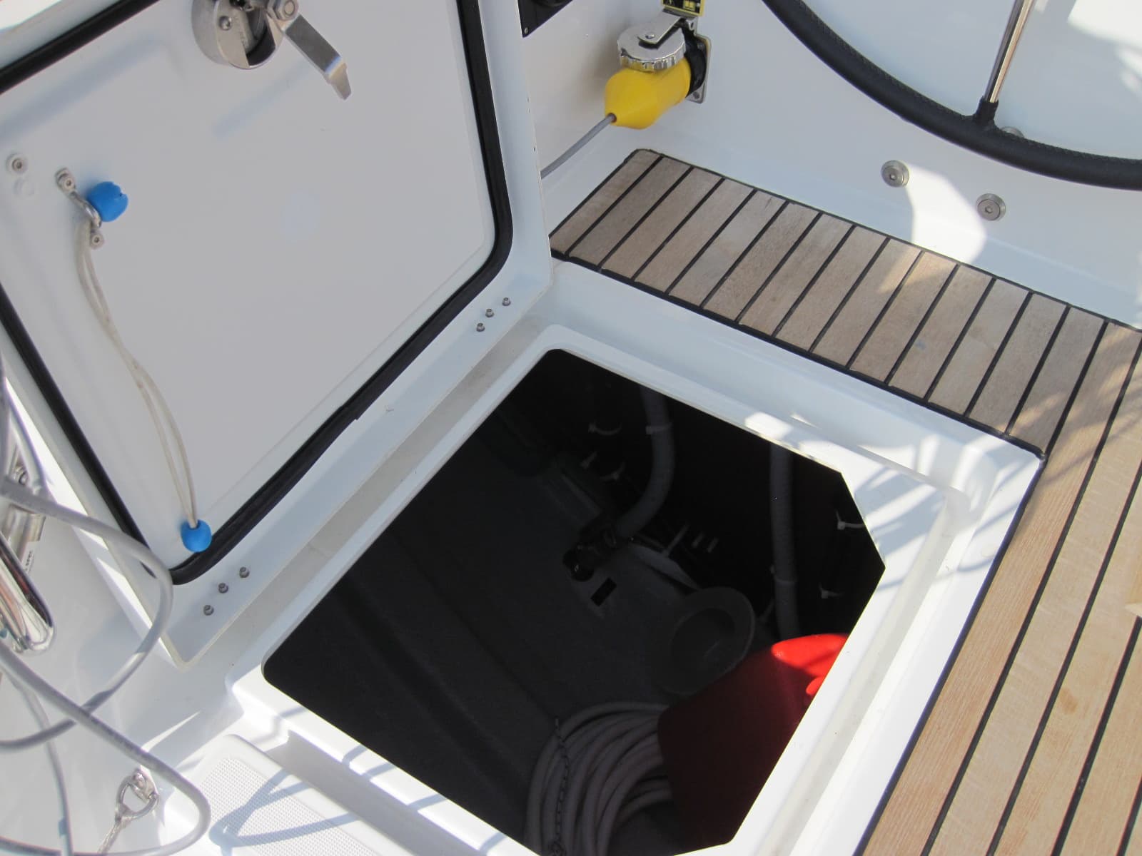 Oceanis 41.1 - photo 24