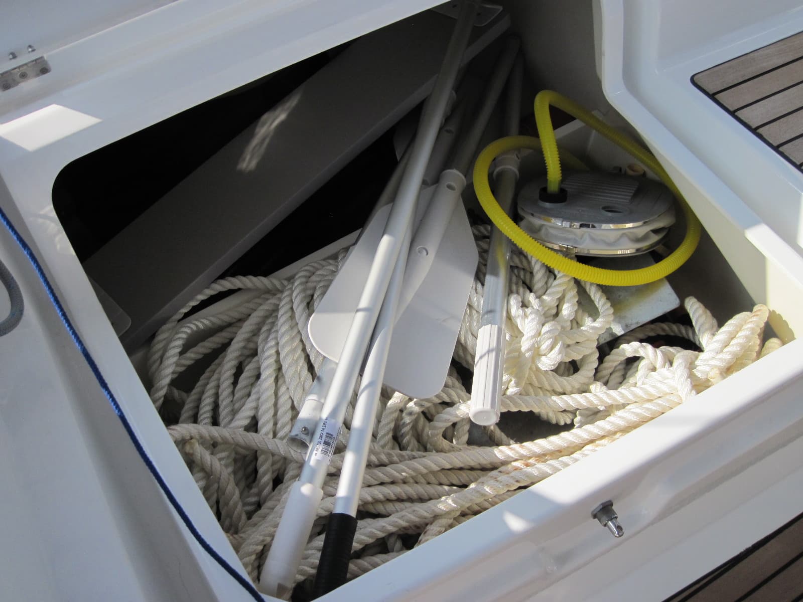 Oceanis 41.1 - photo 7