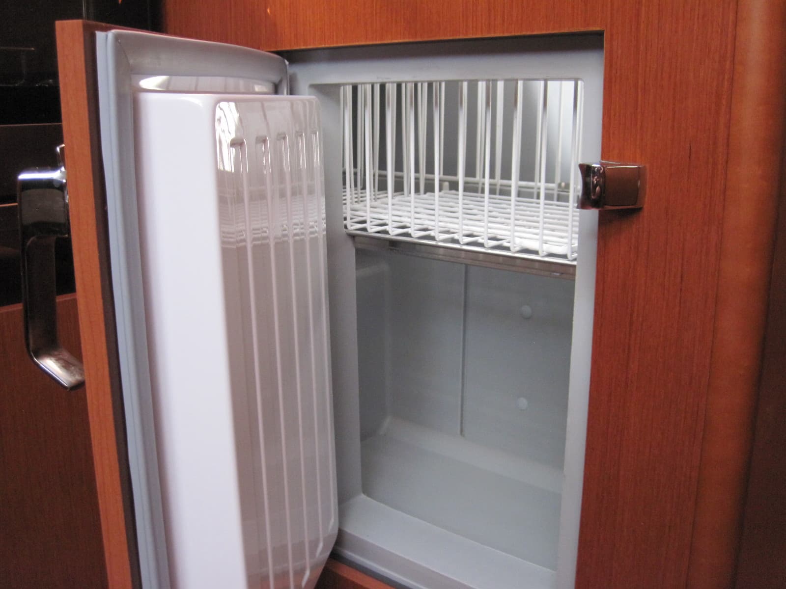 Oceanis 41.1 - photo 13