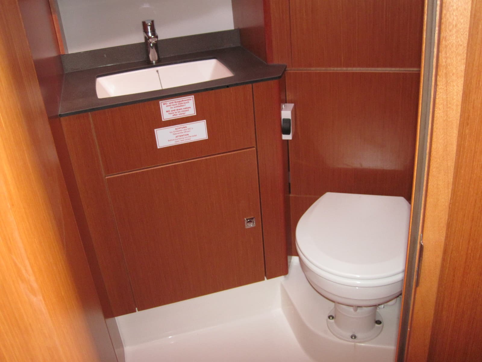 Bavaria Cruiser 41 - photo 27