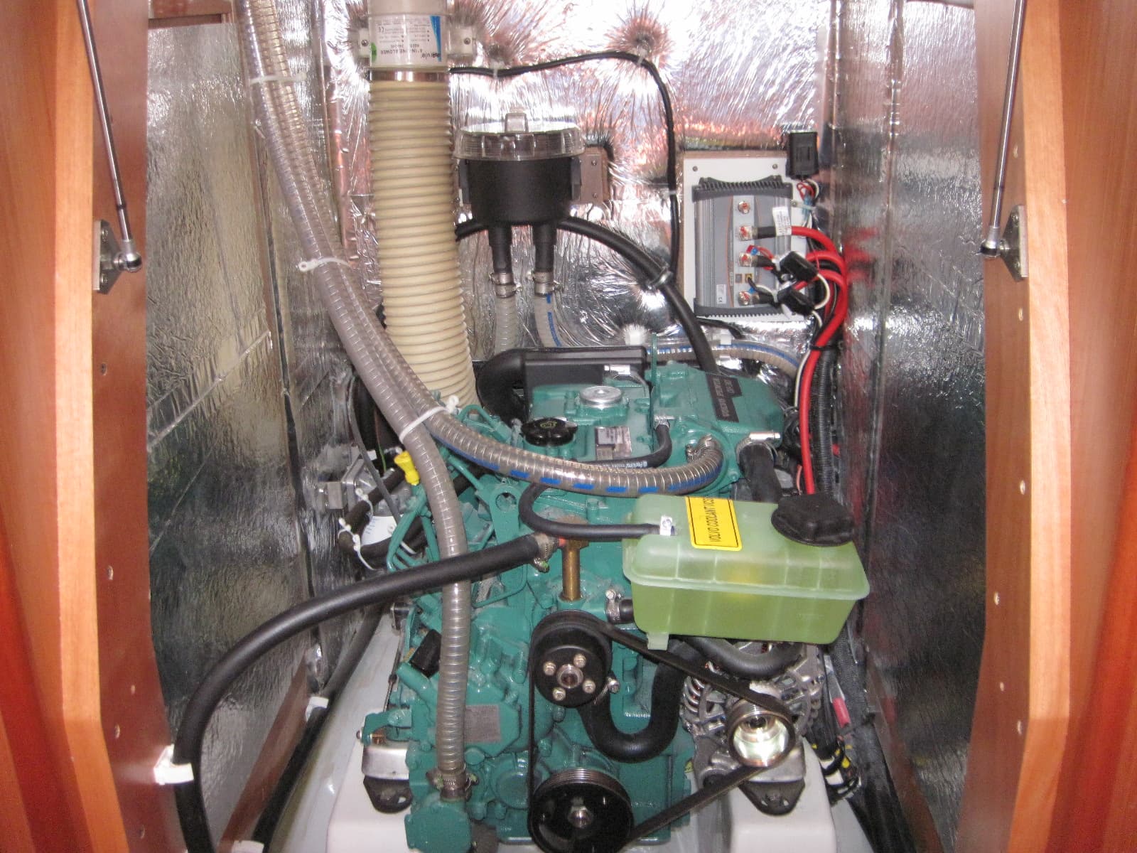 Bavaria Cruiser 37 - photo 26