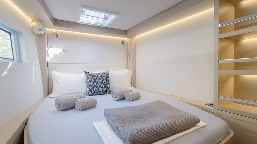 Lagoon 51 - photo 32