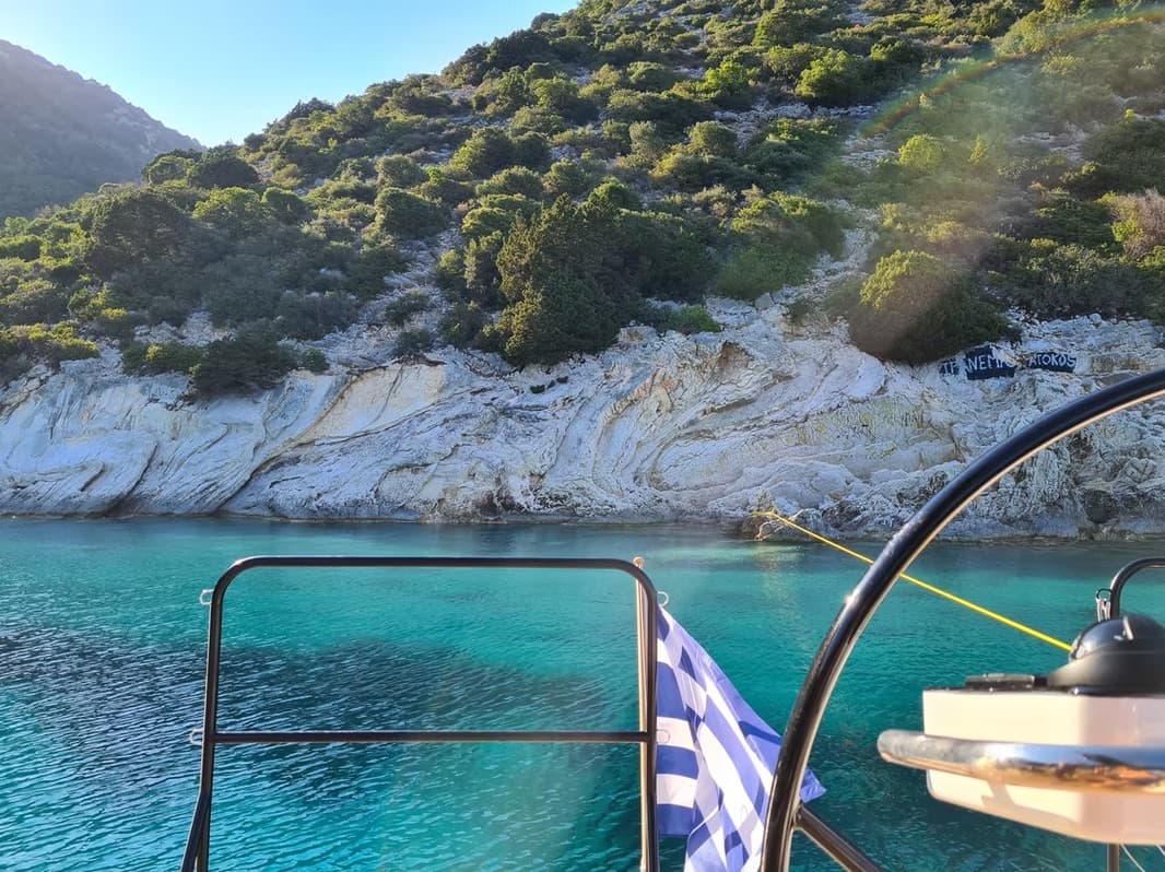 Lagoon 51 - photo 44