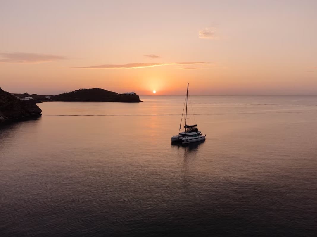 Lagoon 51 - photo 51