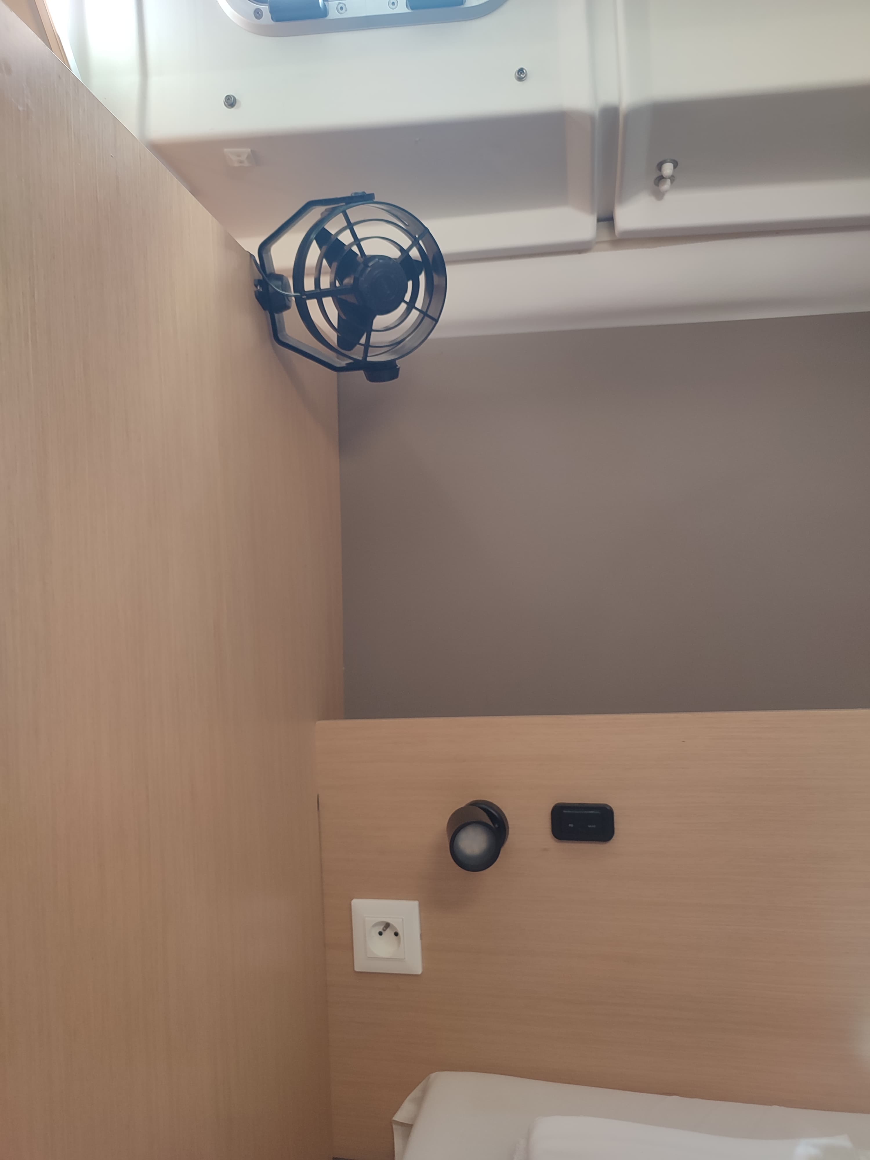 Oceanis 38 - photo 9