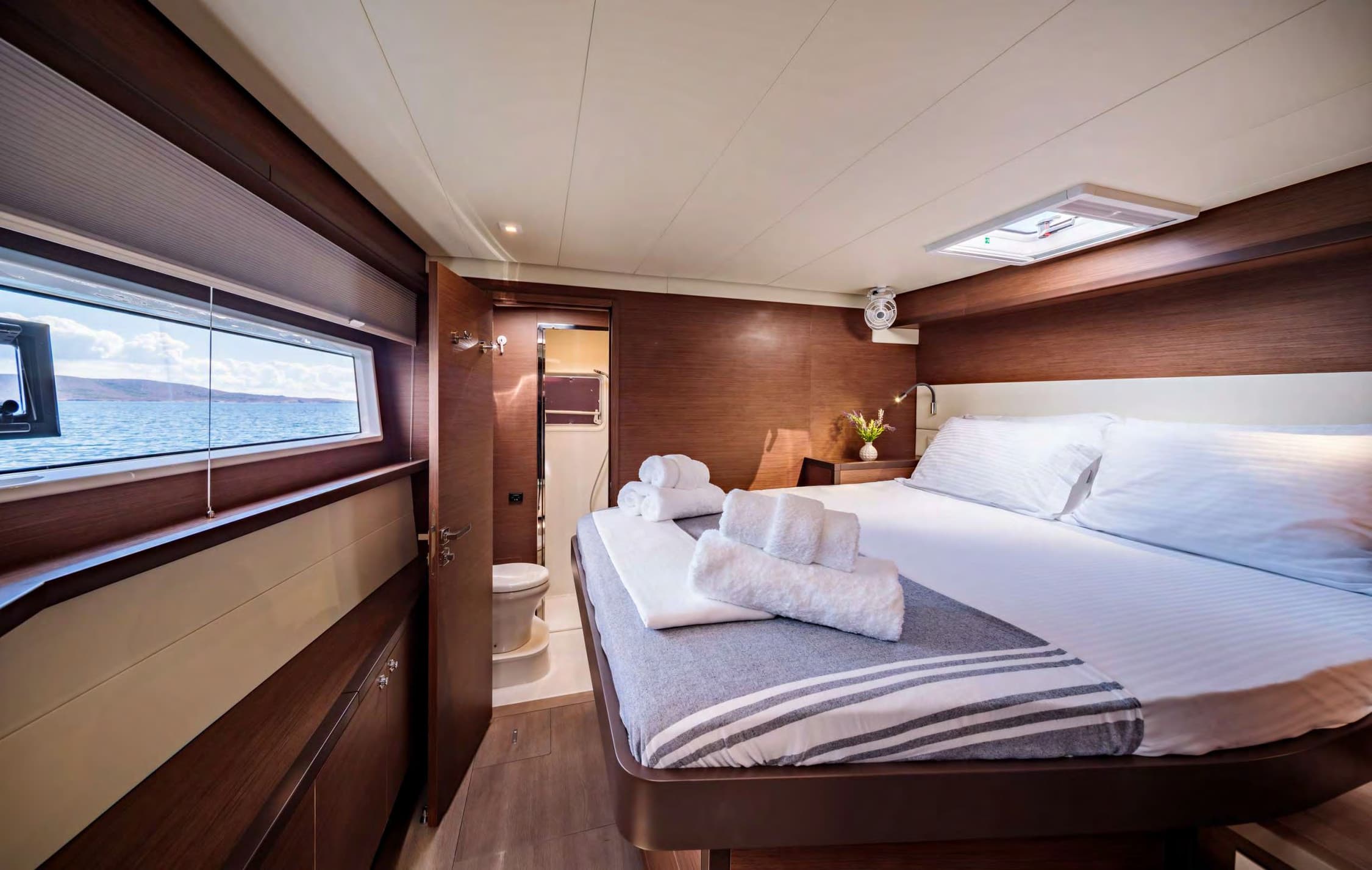 Lagoon 52F - photo 9