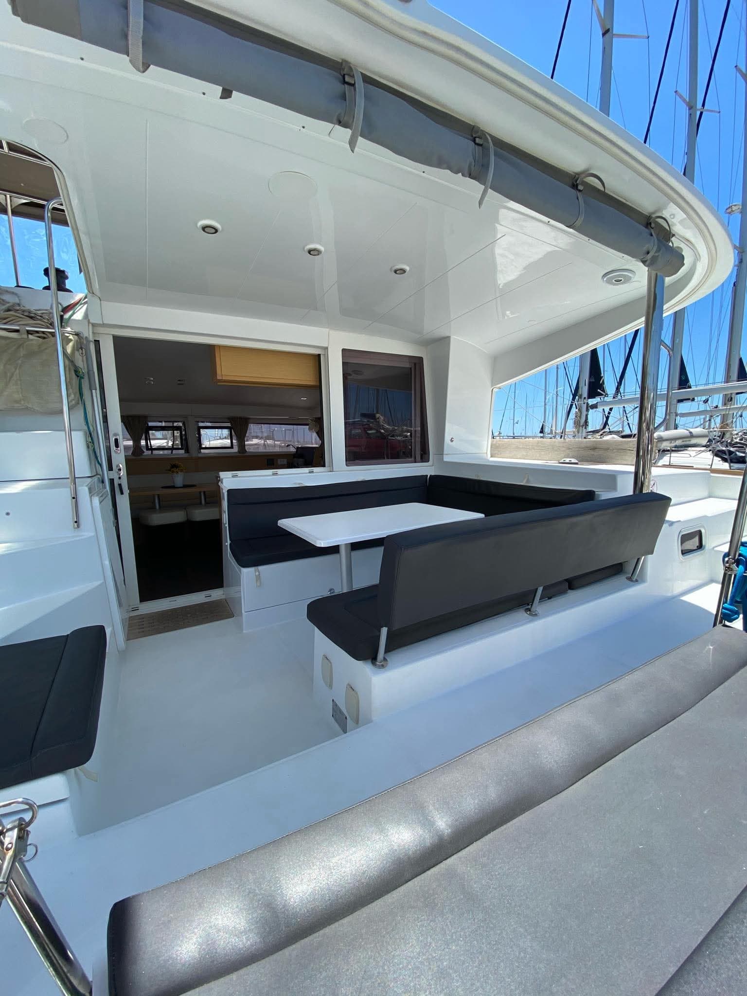 Lagoon 400 S2 - photo 16