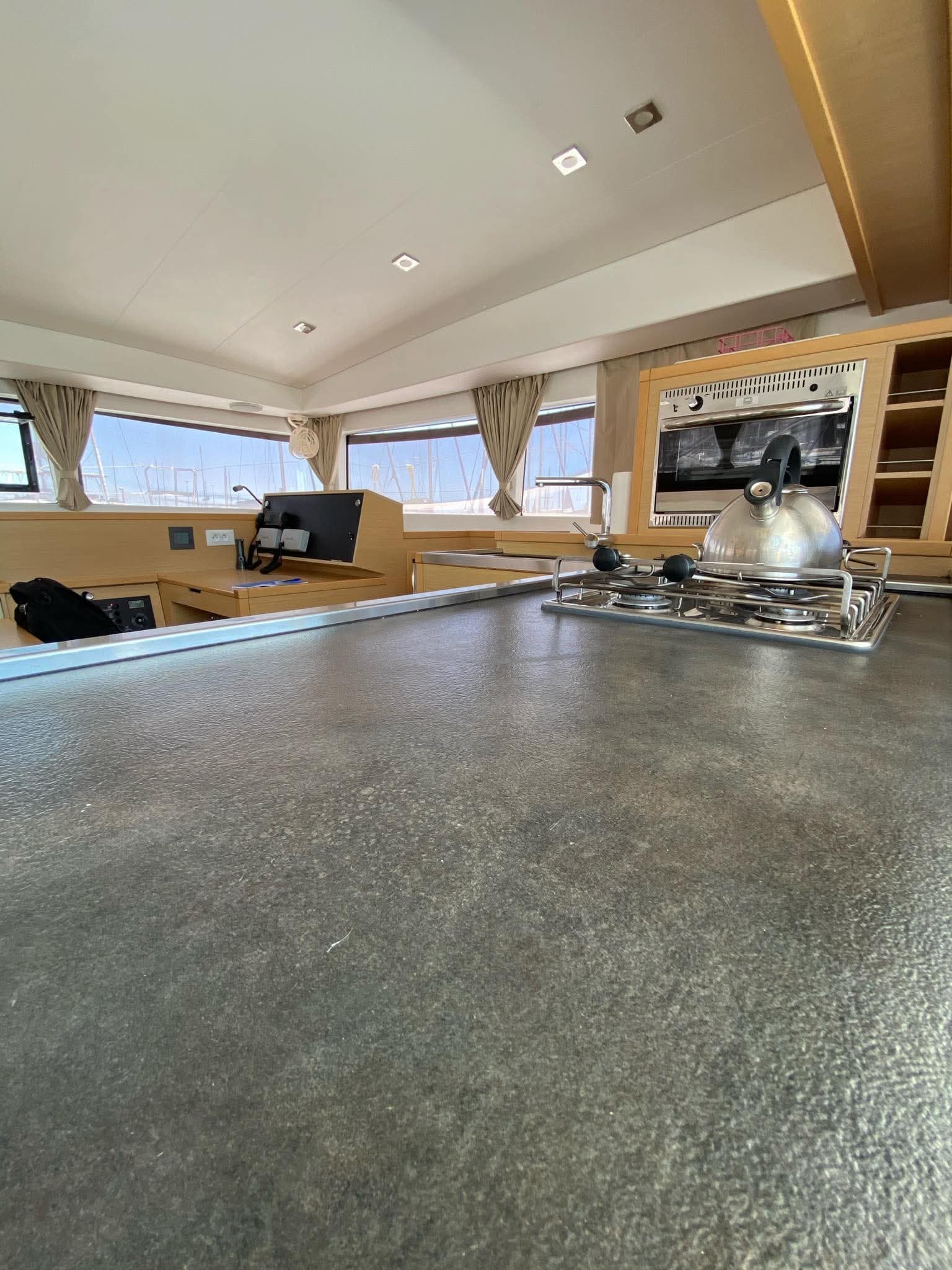 Lagoon 400 S2 - photo 14