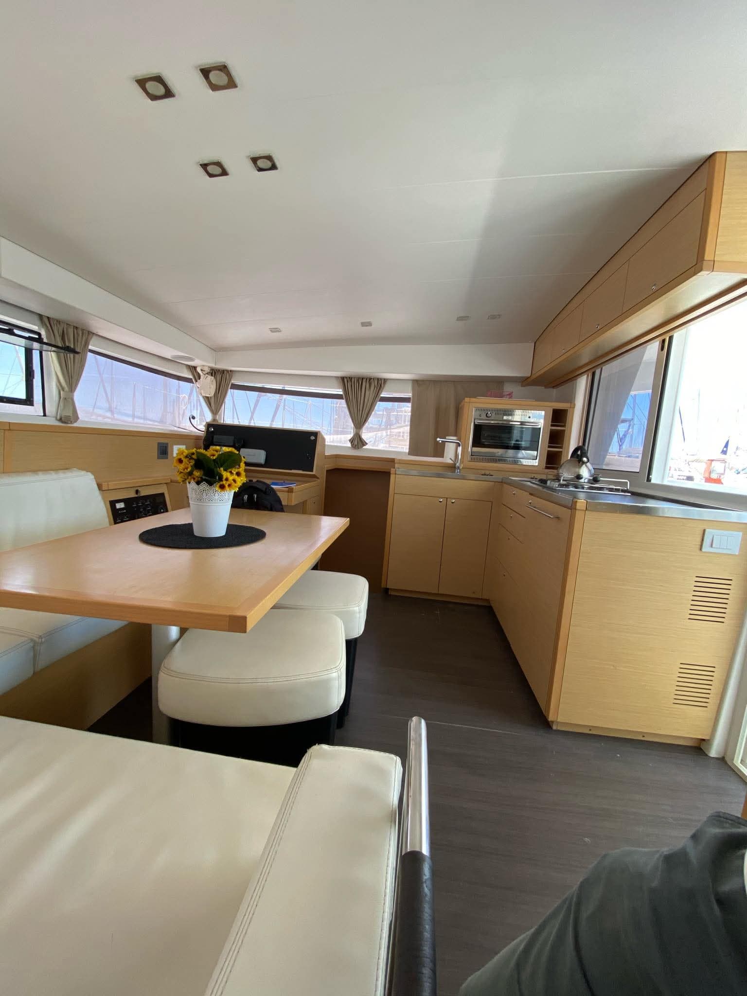 Lagoon 400 S2 - photo 10