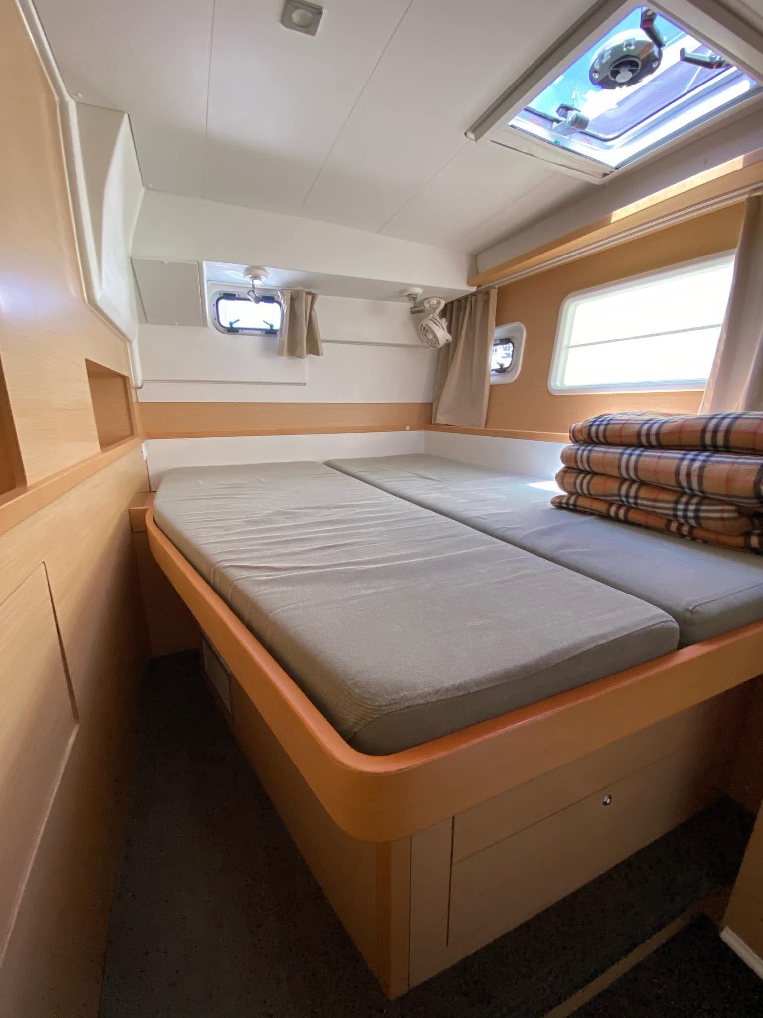 Lagoon 400 S2 - photo 17