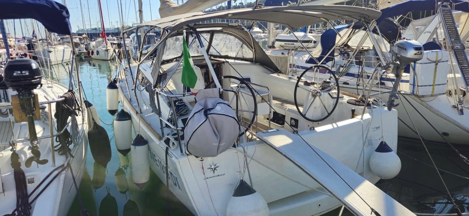 Sun Odyssey 349 - photo 9