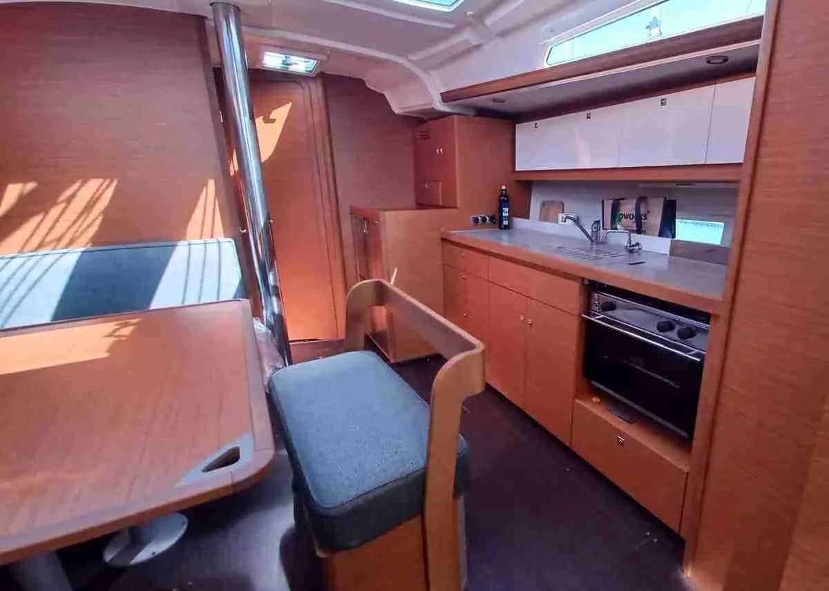 Dufour 430 - photo 7