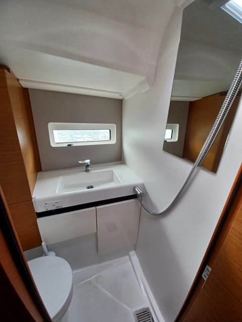 Sun Odyssey 490 - photo 5