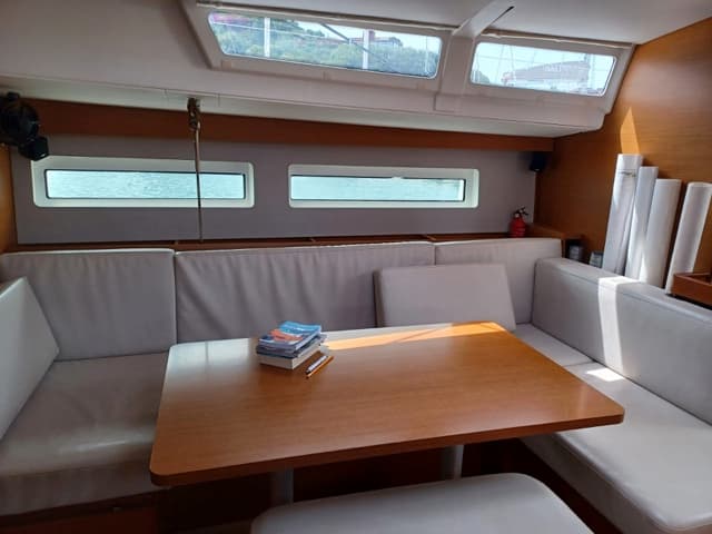 Sun Odyssey 490 - photo 4