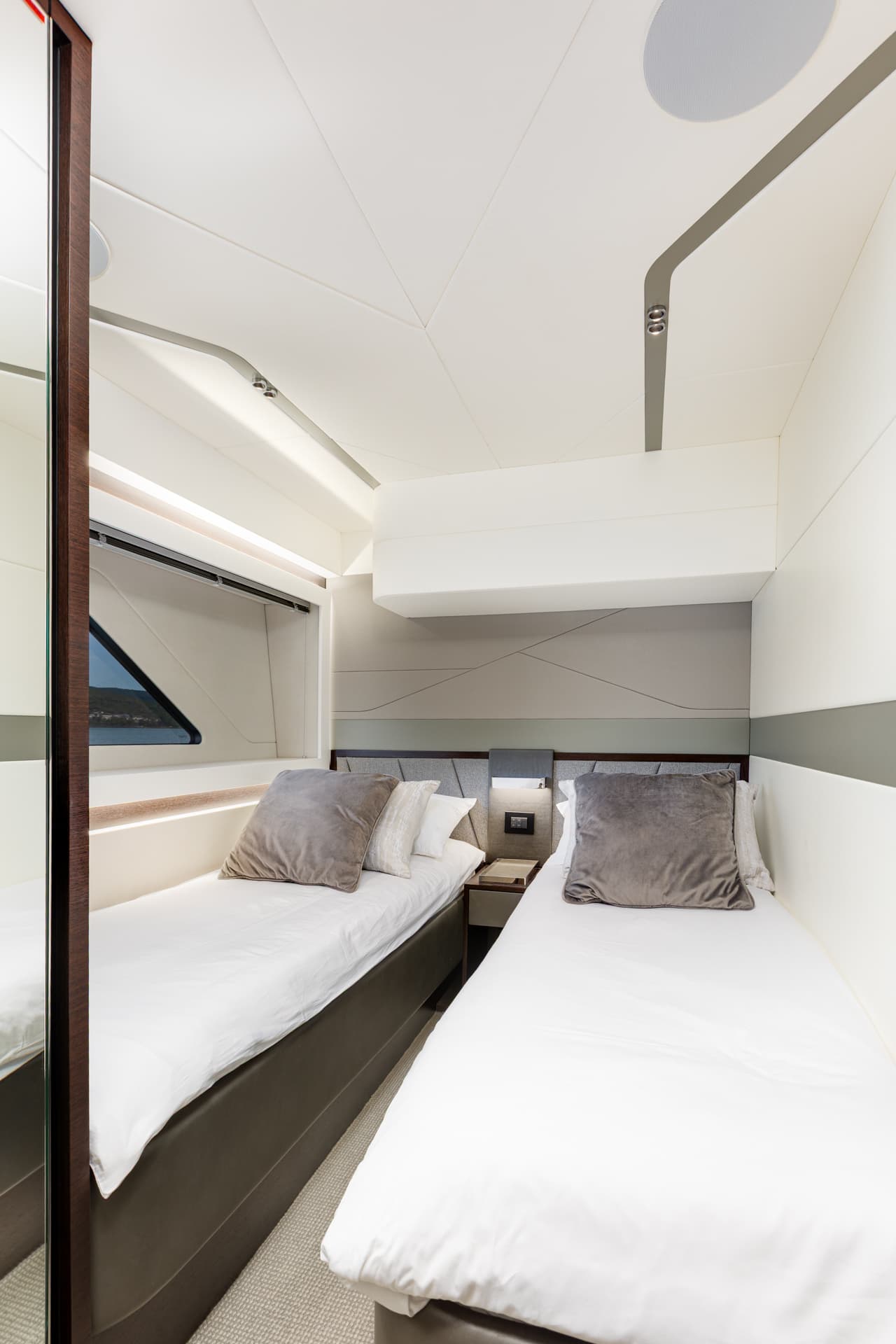 Sunseeker 65 - photo 34