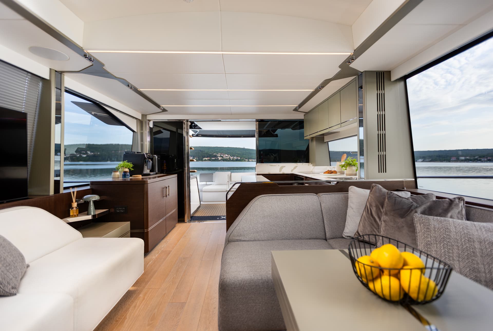 Sunseeker 65 - photo 18