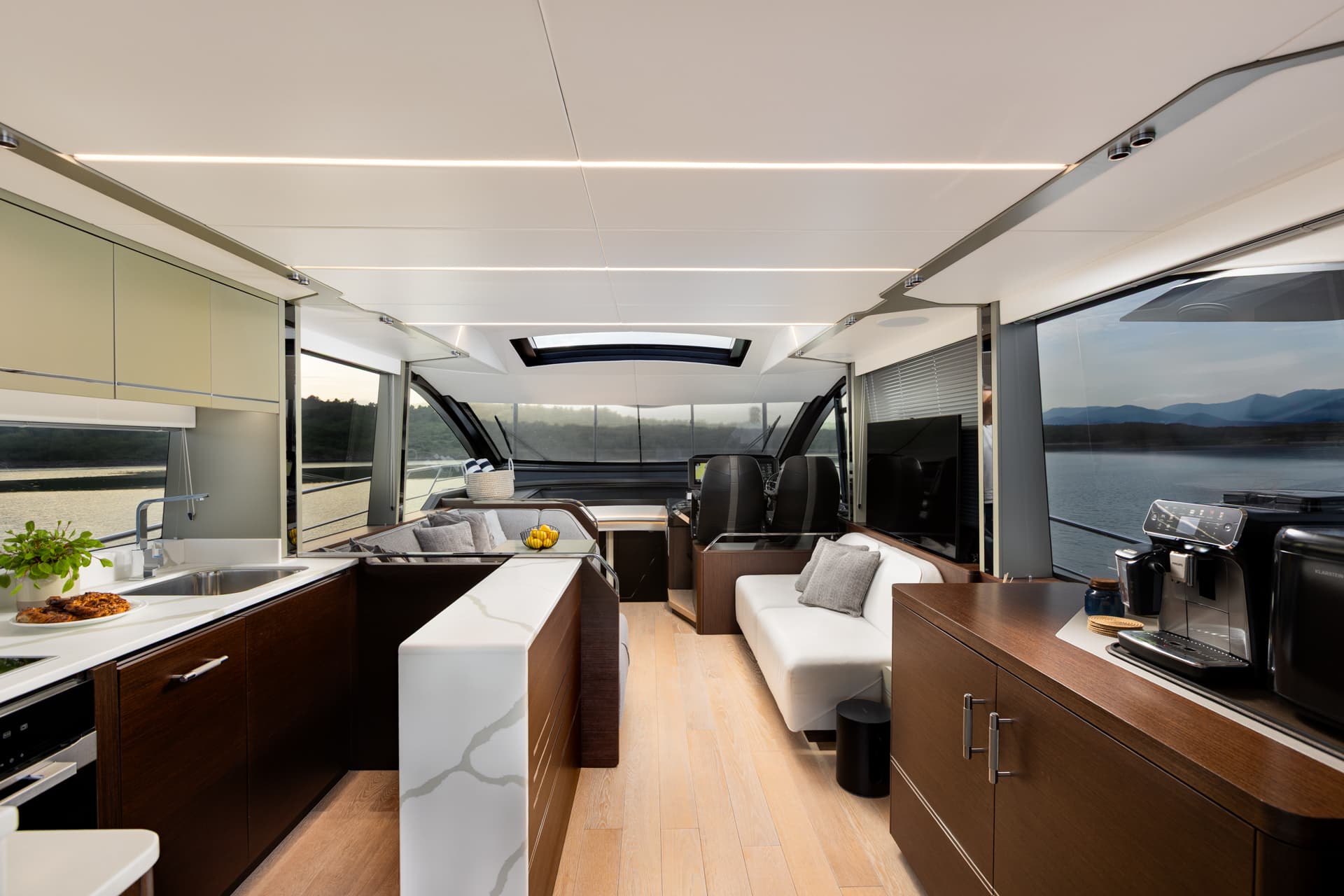 Sunseeker 65 - photo 64