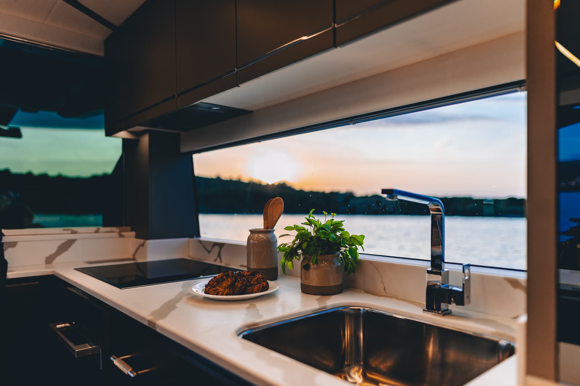 Sunseeker 65 - photo 59