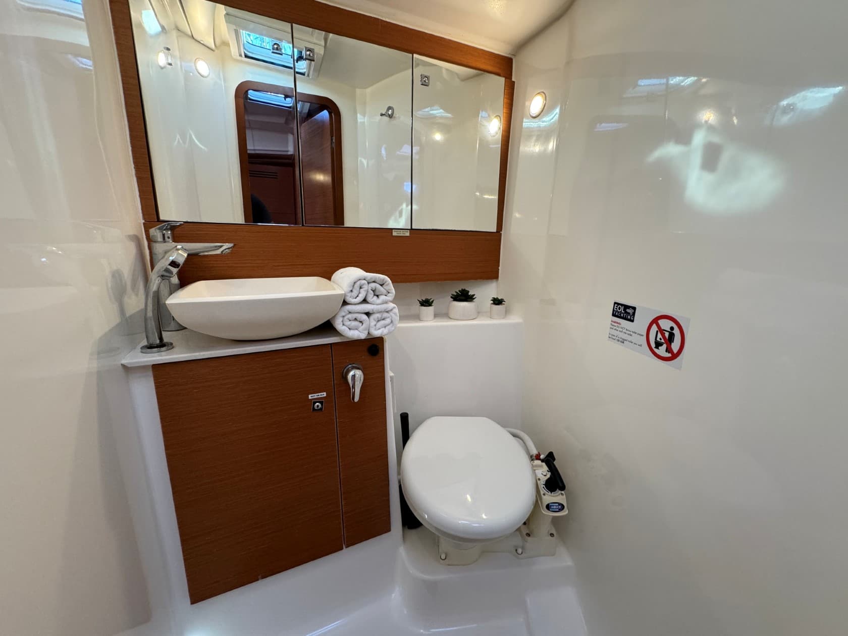 Dufour 430 - photo 27