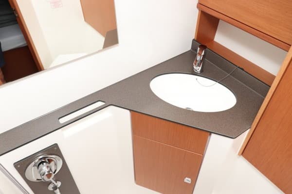 Bavaria Cruiser 46 - photo 10