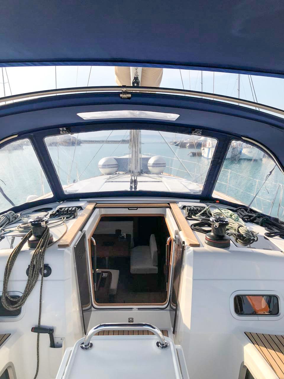 Oceanis 51.1 - photo 6