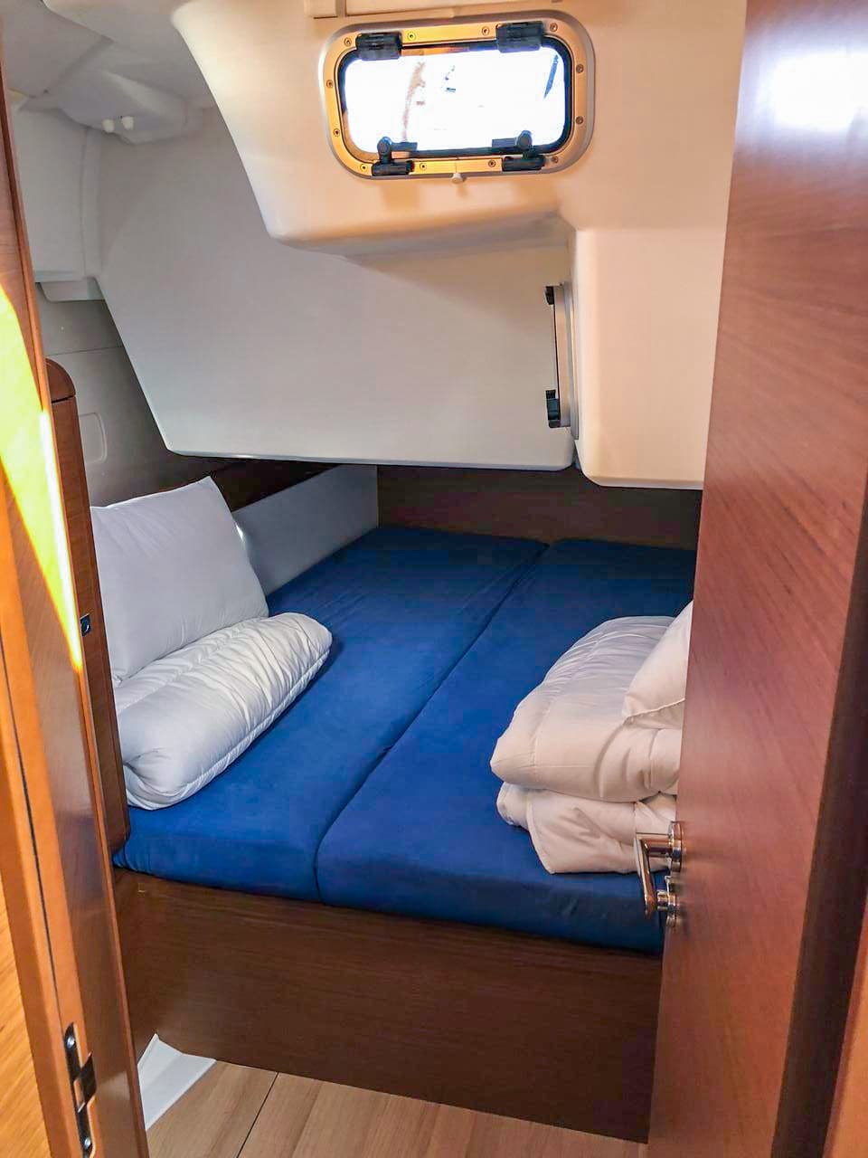 Oceanis 51.1 - photo 21