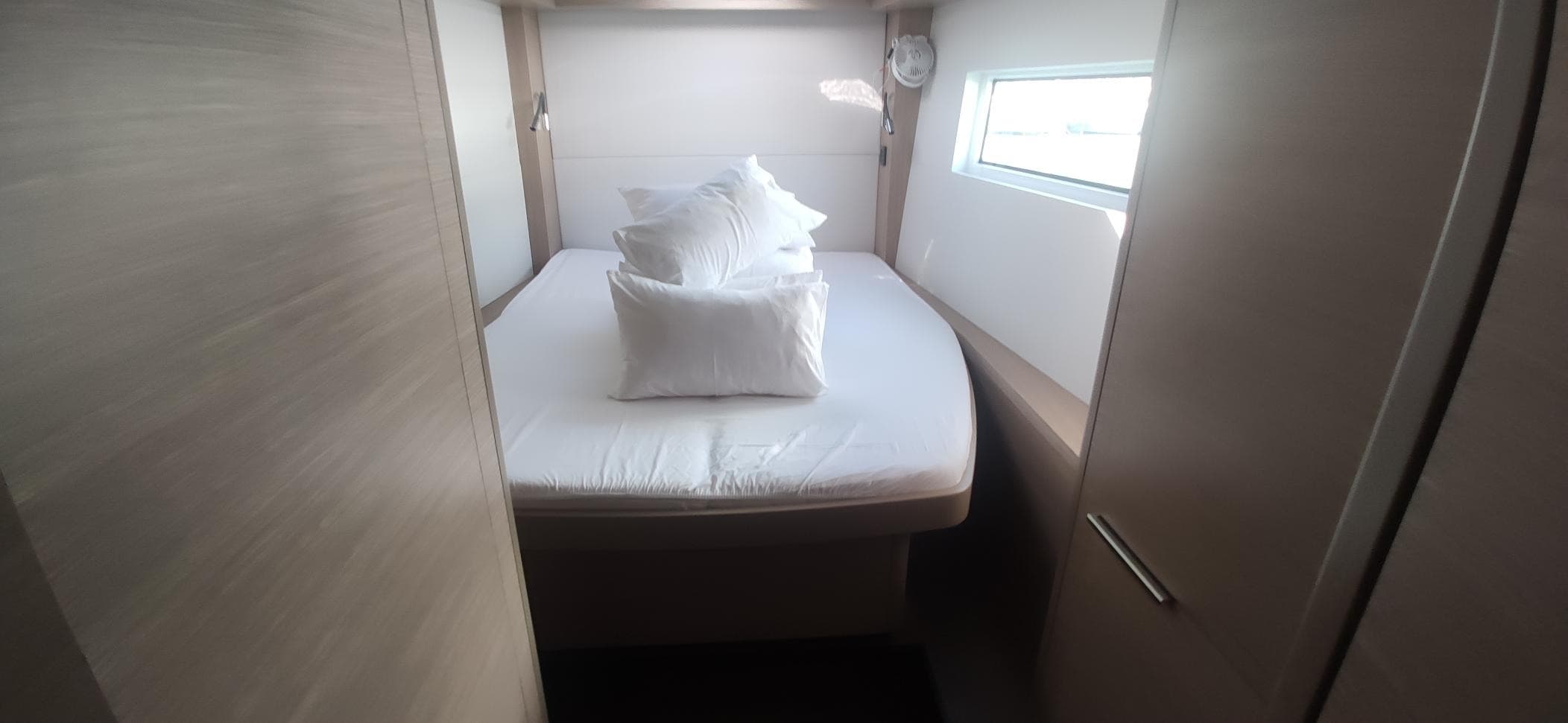 Lagoon 51 - photo 10