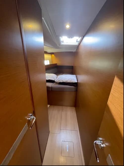 Sun Odyssey 490 - photo 4