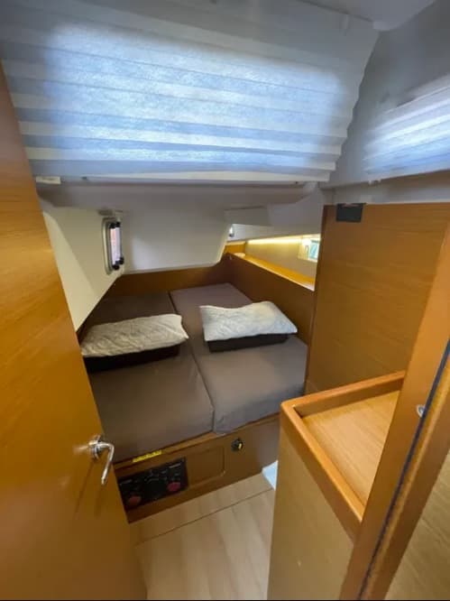 Sun Odyssey 490 - photo 6