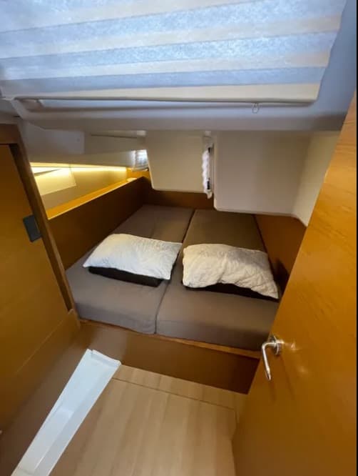 Sun Odyssey 490 - photo 9