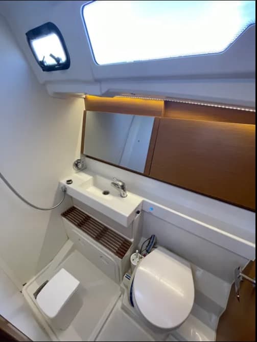 Sun Odyssey 490 - photo 8